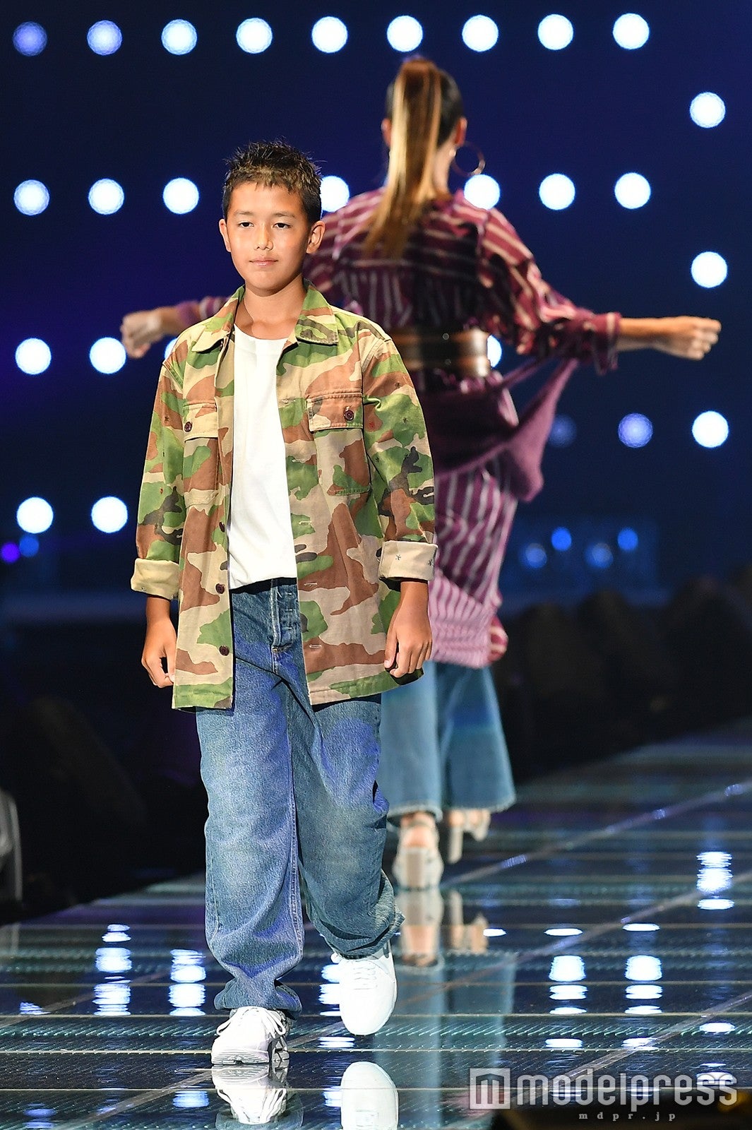 （C）モデルプレス