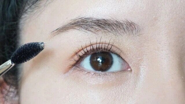 若見え眉メイク