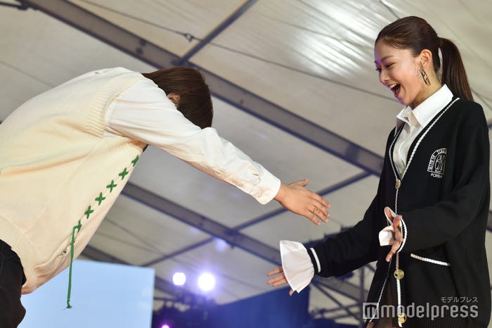 岡田蓮、みとゆな(C)モデルプレス