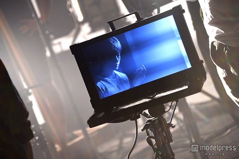 CM撮影風景／佐野玲於