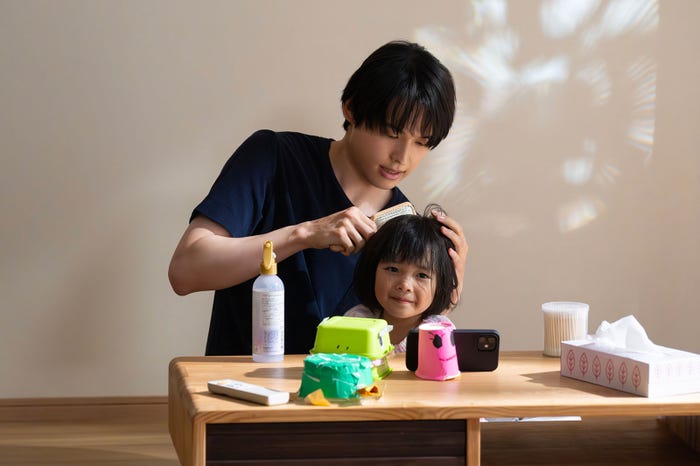 松村北斗、倉田瑛茉「西園寺さんは家事をしない」第2話より(C)TBS