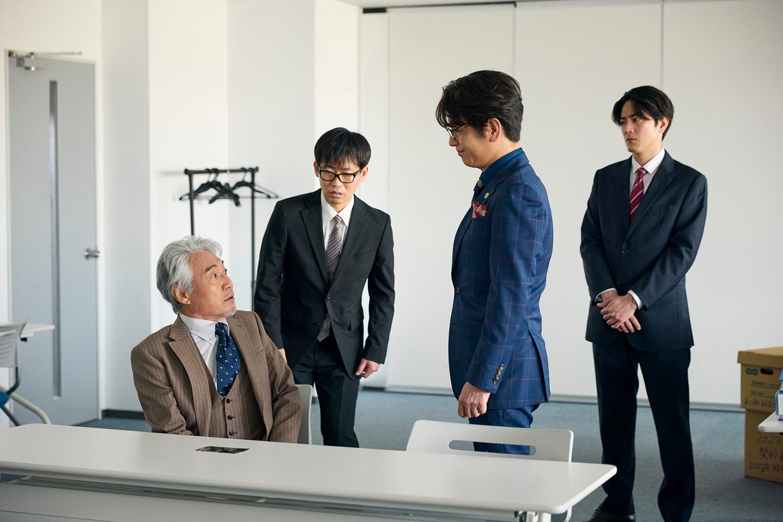 及川光博、間宮祥太朗「イグナイト -法の無法者-」第5話（C）TBS