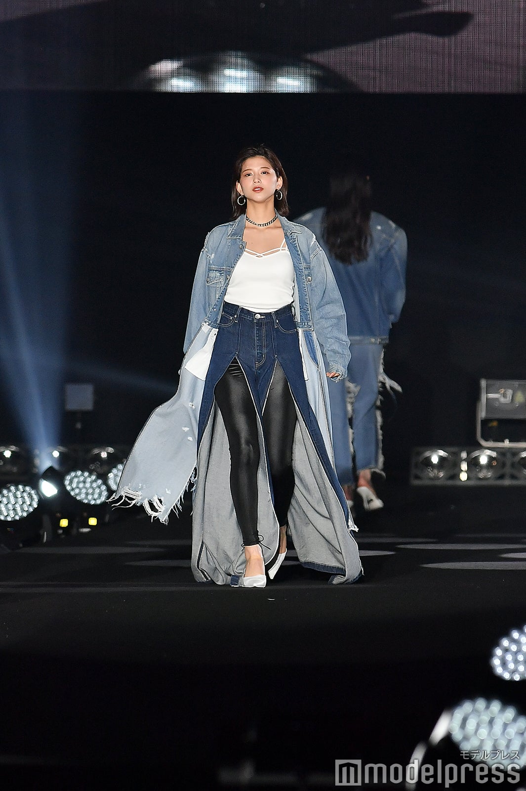 渡邉理佐（C）モデルプレス