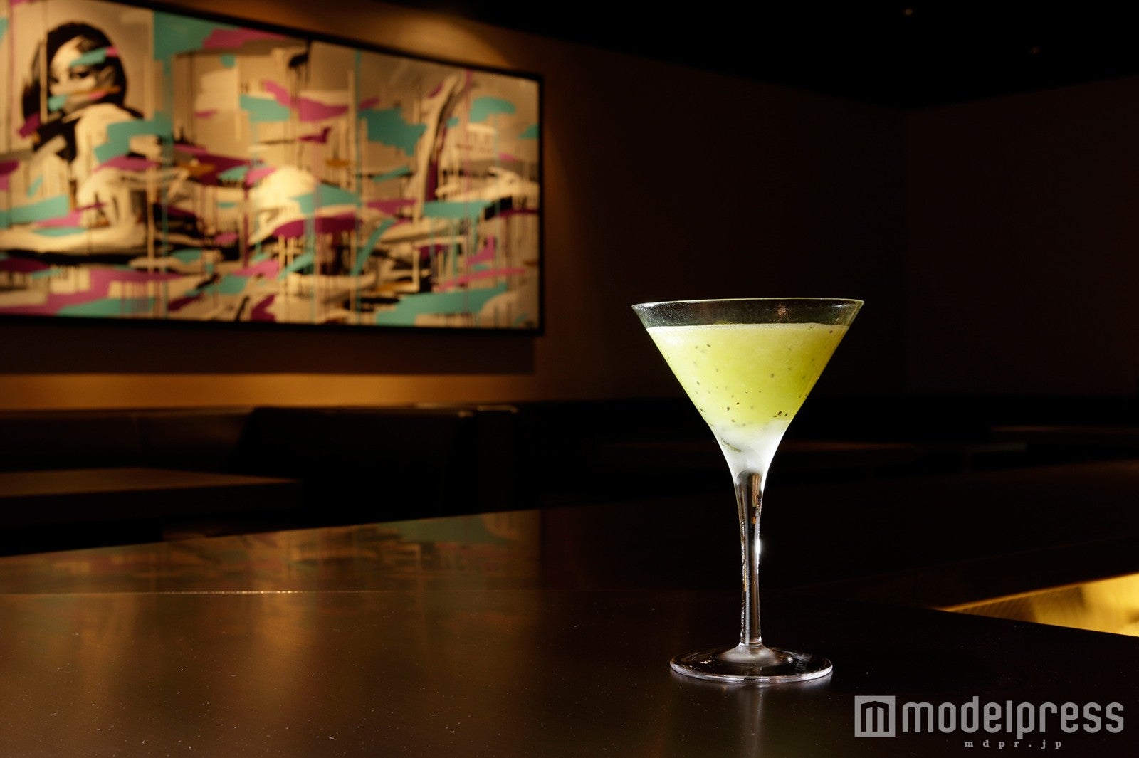 フレッシュキウイマティーニ／画像提供：ECNホールディングス