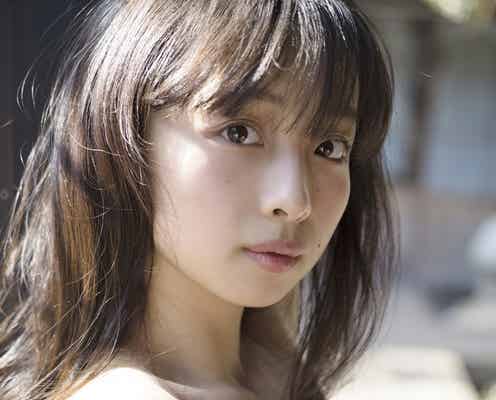 異例のグラビア新人・華村あすか、美バストくっきり大人の色気 ドラマヒロインW抜擢で期待高まる
