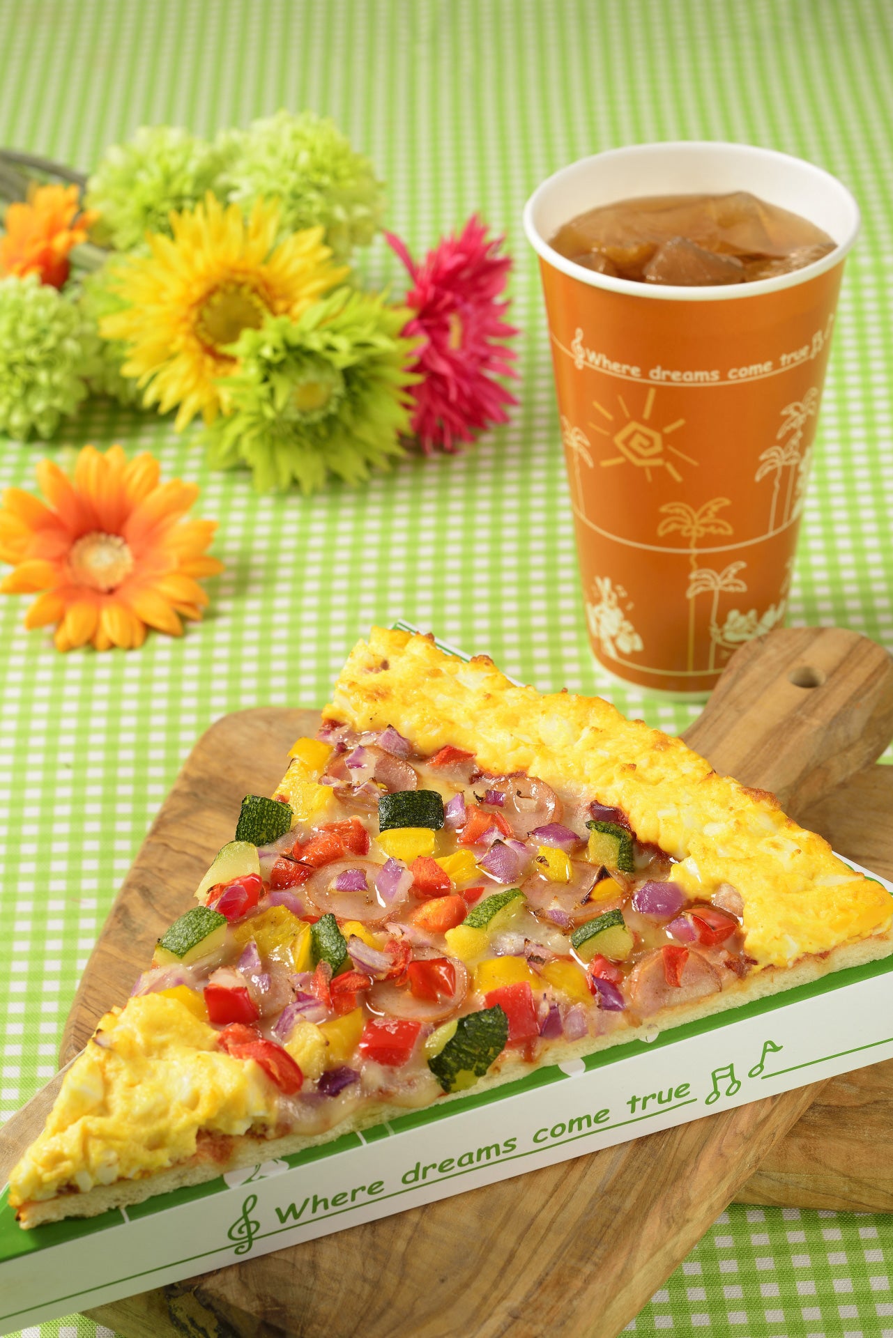 「キャプテンフックス・ギャレー」スペシャルセット730円（C）Disney