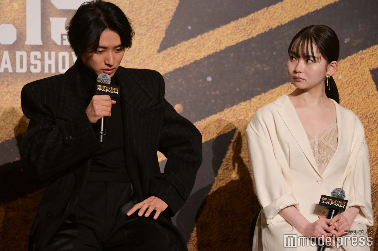 山崎賢人、山田杏奈（C）モデルプレス