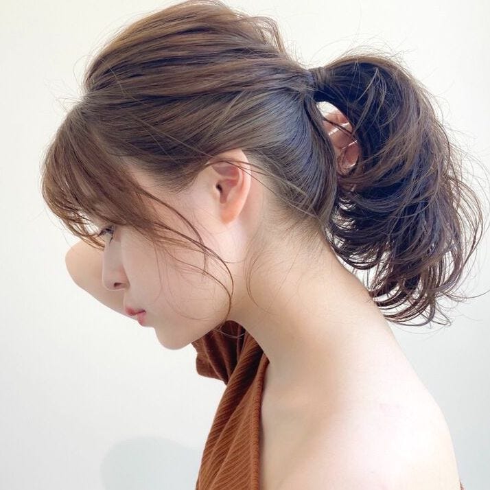 夏らしい涼しい髪型にしたいなら 大人女子にして欲しい簡単にこなれ感を出すアレンジ モデルプレス 夏らしい涼しい髪型にしたいなら 大人女子にして欲しい簡単にこなれ感を出すアレンジ モデルプレス