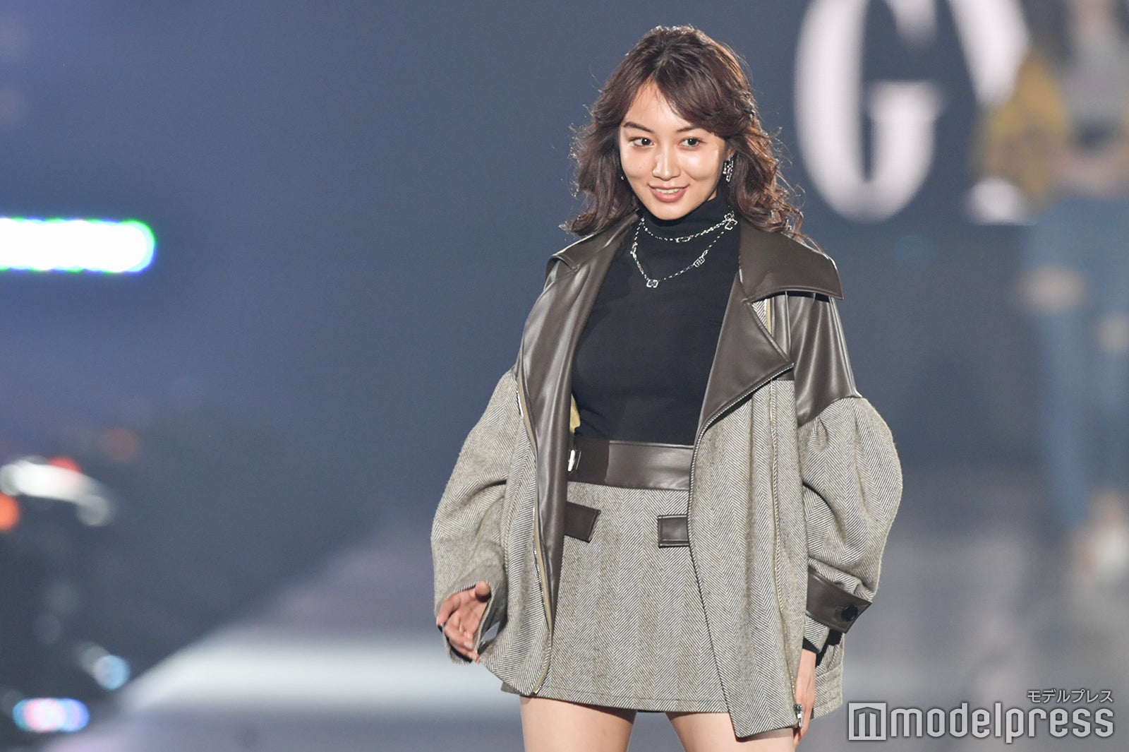 （C）モデルプレス