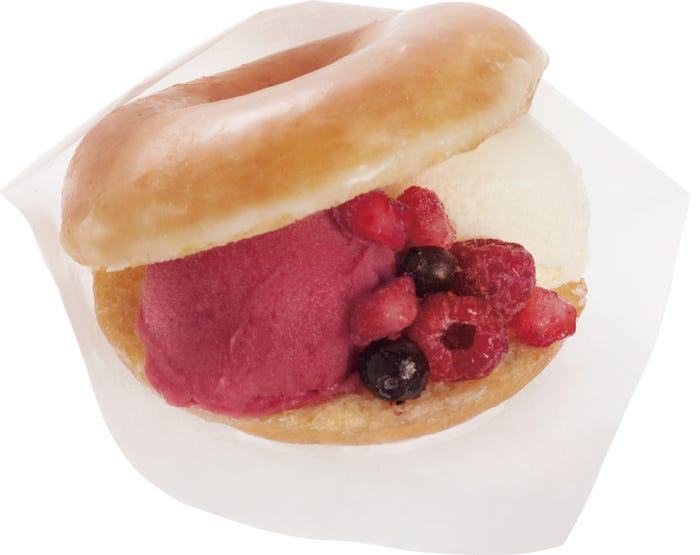 クール クリスピー サンド ラズベリー&バニラ/画像提供: クリスピー・クリーム・ドーナツ・ジャパン株式会社