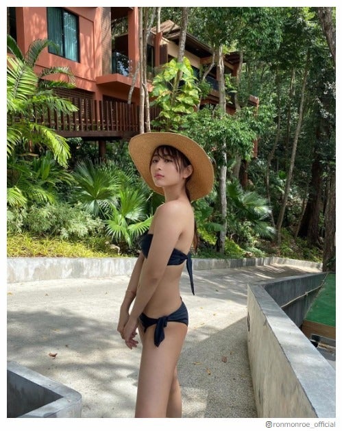 ロン・モンロウ、SEXYビキニ姿が「美しすぎる」「どんどん綺麗になる」と話題