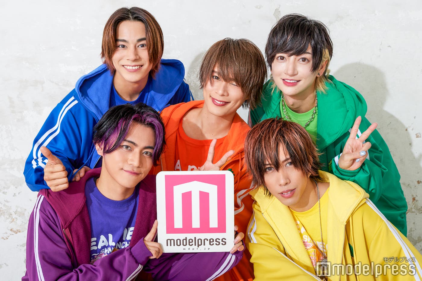 リアルピース(C)モデルプレス