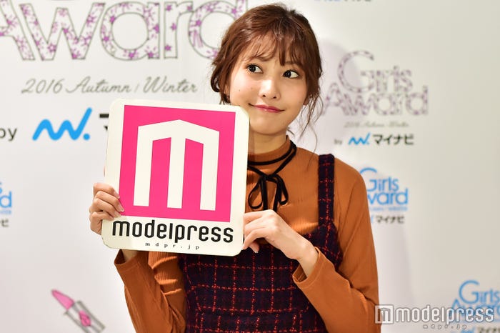 佐野ひなこ (C)モデルプレス