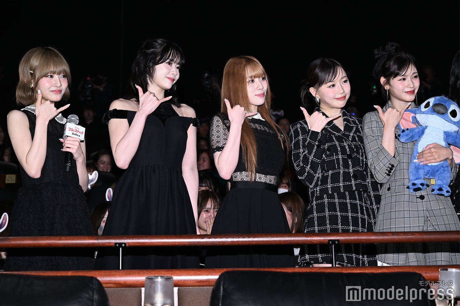 SHIZUKU（飯田栞月）、KOKONA（佐々木心菜）、AYANE（高見文寧）、KEIKO（清水恵子）、RAN（石井蘭）（C）モデルプレス