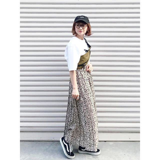 Instagramでも人気 レオパード柄のロングスカートでおしゃれな旬コーデ7選 モデルプレス