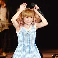 Milky Bunny(益若つばさ)