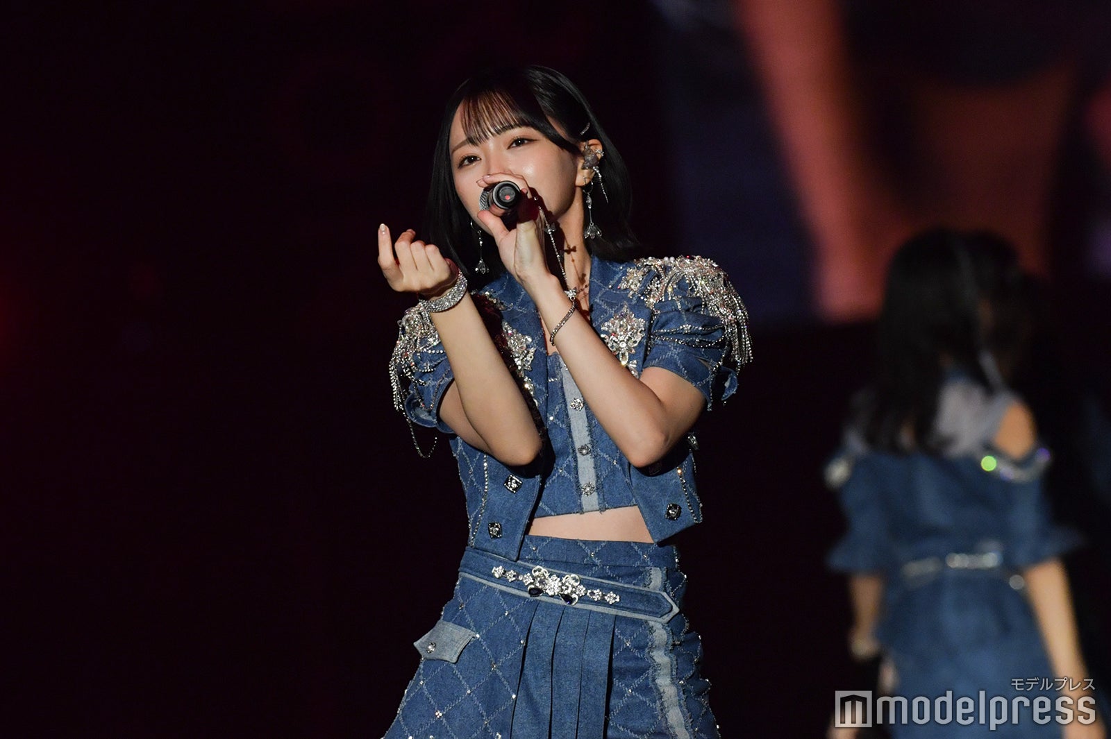 ＝LOVE（C）モデルプレス