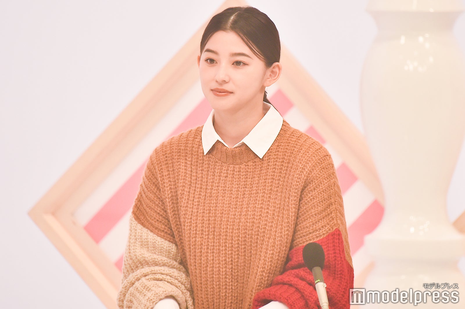 朝比奈彩 （C）モデルプレス