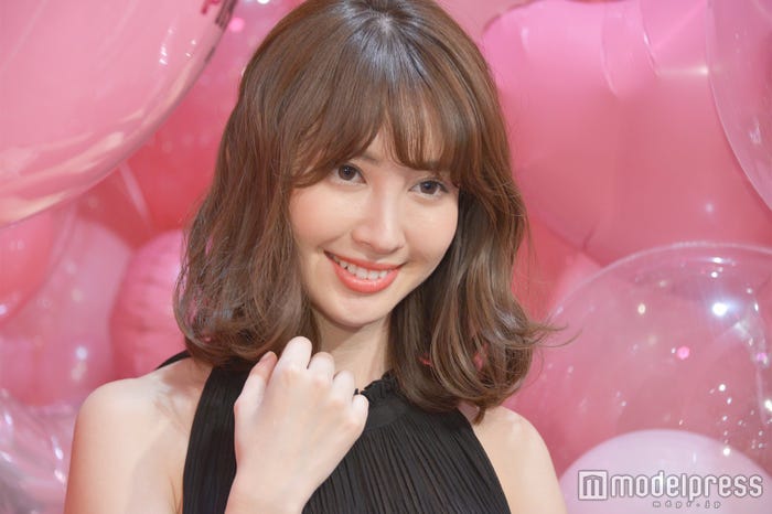 小嶋陽菜(C)モデルプレス