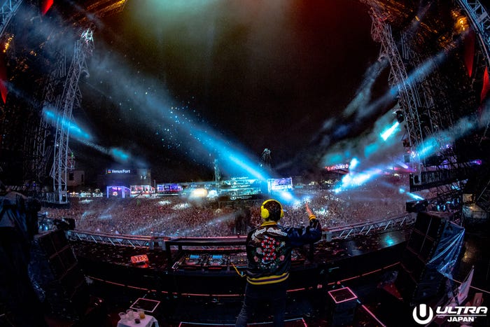 TIESTO(C)ULTRA JAPAN 2016