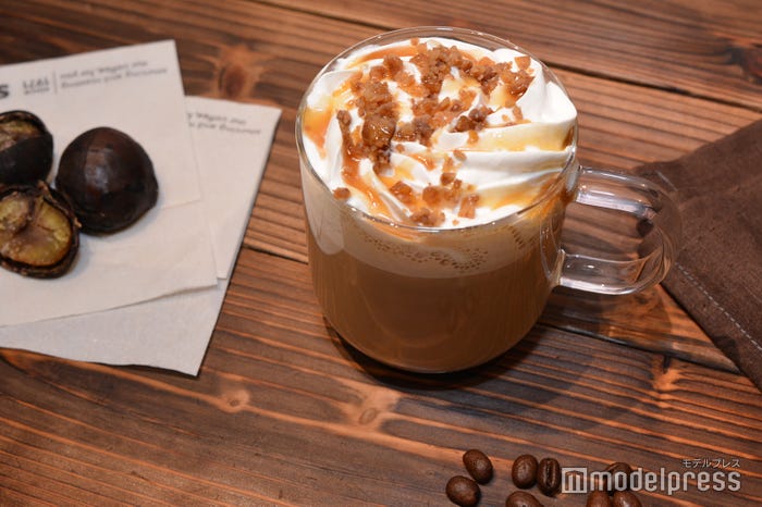 焼き栗 ラテ(C)モデルプレス