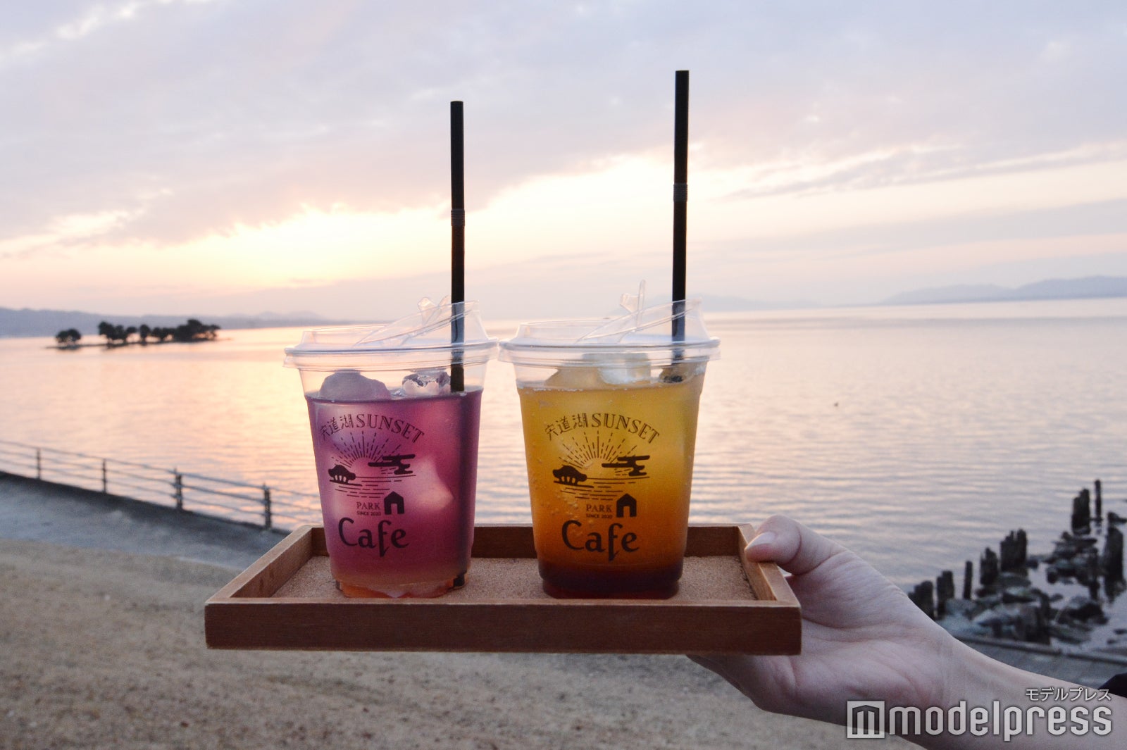 （C）モデルプレス