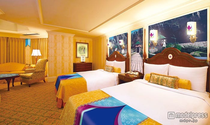 “アナとエルサのフローズンファンタジー”スペシャルルーム(C)Disney