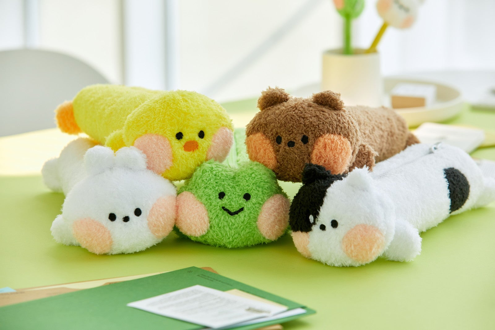 LINE FRIENDS minini(ミニニ）／提供画像