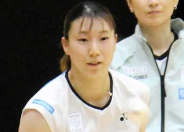 ドレスアップのバド界美女が勢ぞろい！六本木ヒルズの高級ホテルで五十嵐有紗の結婚式 黒シースルーワンピの元人気選手「華やかなゲストに会えて嬉しかった」