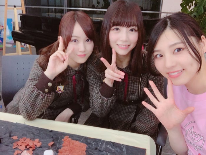 星野みなみ、北野日奈子、相楽伊織/北野日奈子オフィシャルブログより