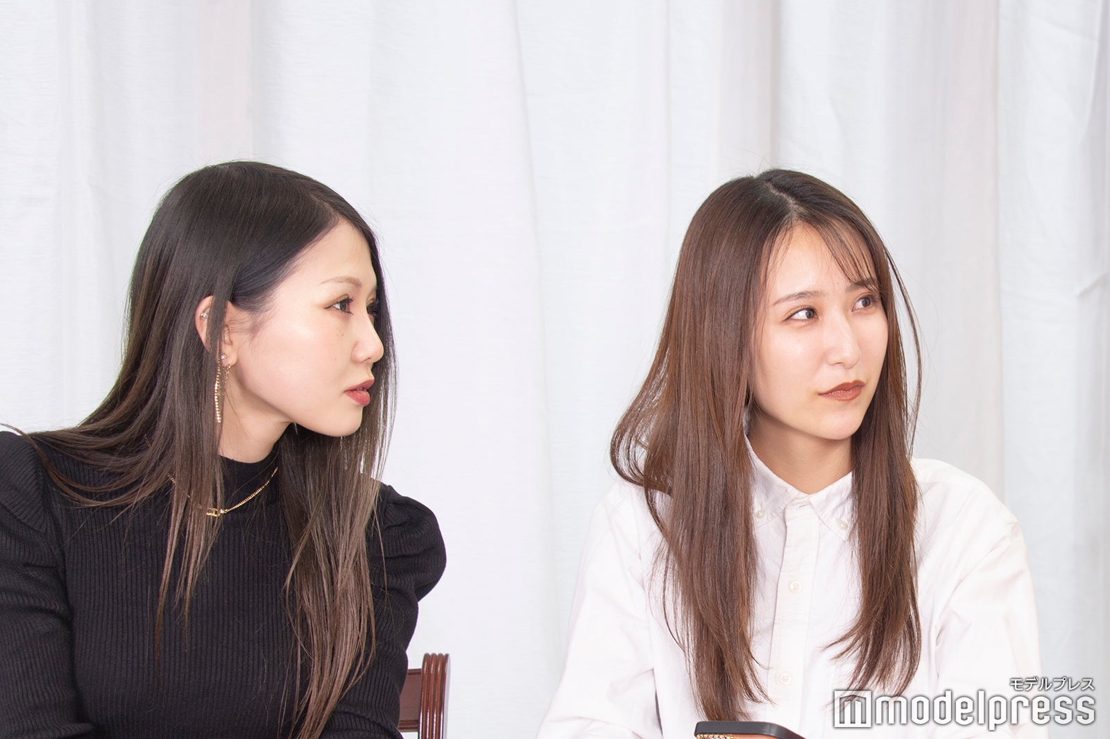 （左から）唐道優衣さん、遠藤真帆さん（C）モデルプレス