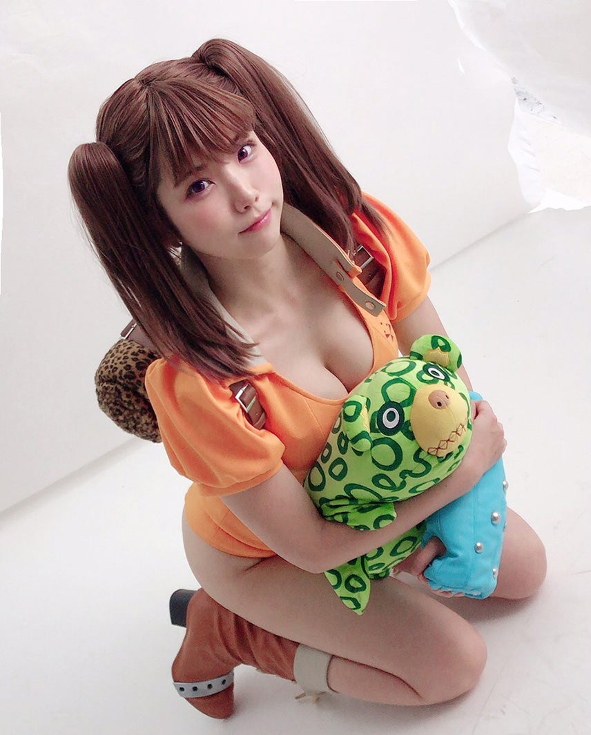 えなこ（C）週刊少年マガジン