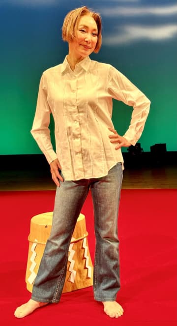 浅野温子64歳 ライフワークの読み語りを披露「坂本龍馬の恋人」題材の恋バナ「後世に残していけたら」