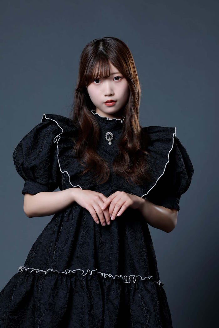 小椋梨杏「Dark Idol」(C)ABEMA