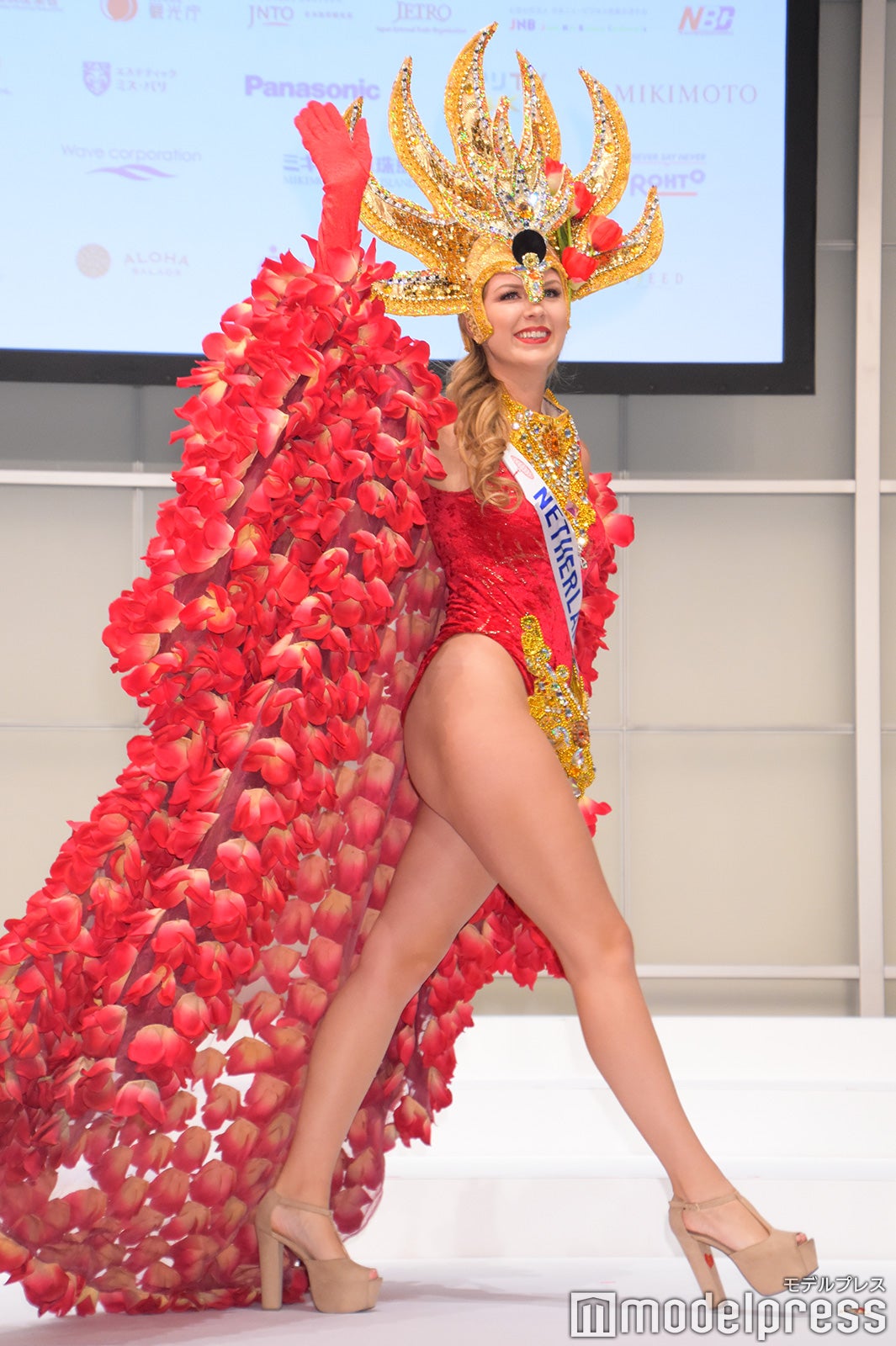 （C）モデルプレス