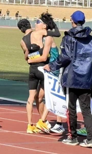 吉田祐也が日本人トップの2位 青学大先輩の意地！黒田朝日とのマッチレース制す 黒田を称賛「非常に頼もしい。僕自身も成長できた」