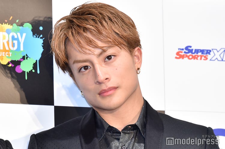 Generations白濱亜嵐 彫刻ボディ の秘訣明かす 筋肉美に注目集まる モデルプレス Generations白濱亜嵐 彫刻ボディ の秘訣明かす 筋肉美に注目集まる モデルプレス