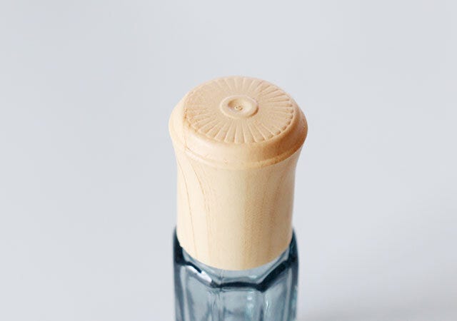 セリア　ガラスローラーボトル