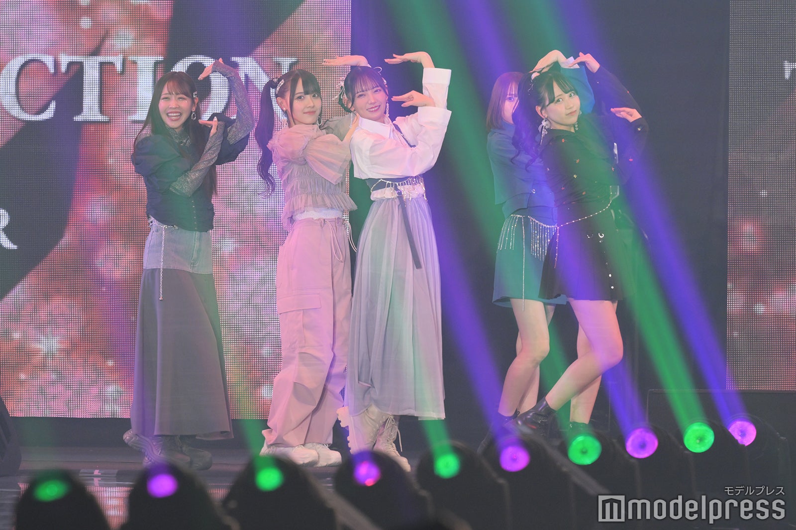 櫻井優衣、松本ももな、鈴木瞳美、橋本桃呼、松本かれん「推しの子」ステージより（C）モデルプレス