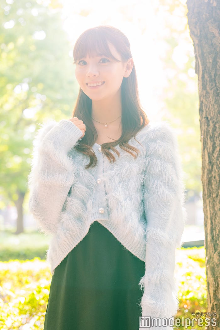 ホワイトヘッドニコラさん(C)モデルプレス