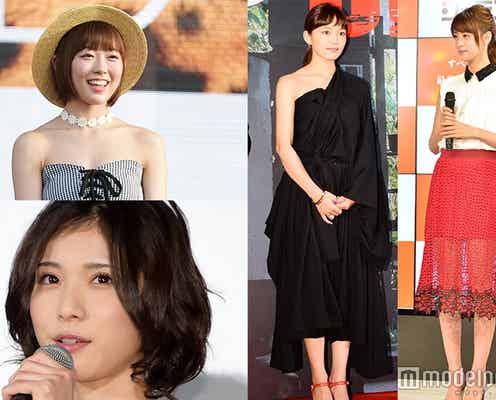 渡辺美優紀のばっさりショートボブ、山本美月の透けスカート、川口春奈の肩出しドレス、松岡茉優の“ピュア顔”メイク<注目のファッション&ヘアメイク>
