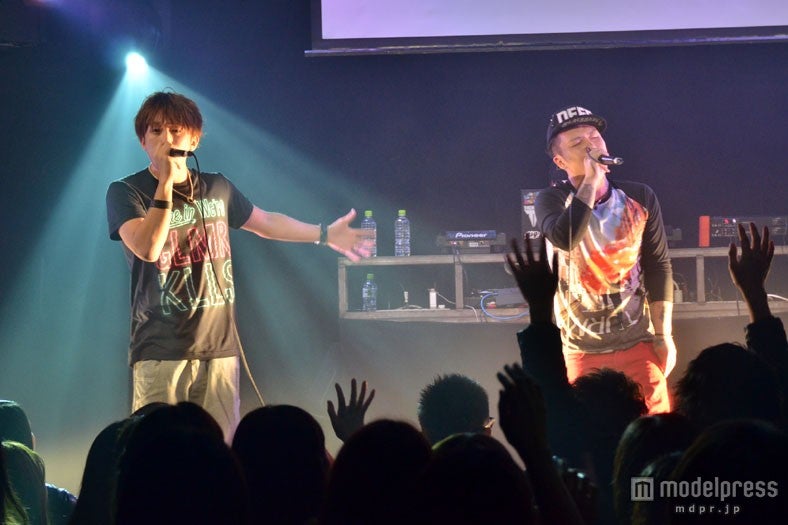 KENJI03が熱唱！BACK-ON、圧巻パフォーマンスで観客魅了＜ライブレポ＞