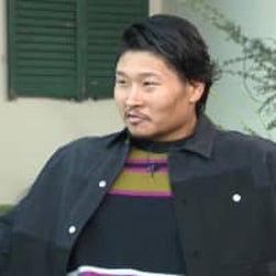 ラグビー堀江翔太が稲垣啓太にツッコみ「そもそも“笑わない男”って何?」