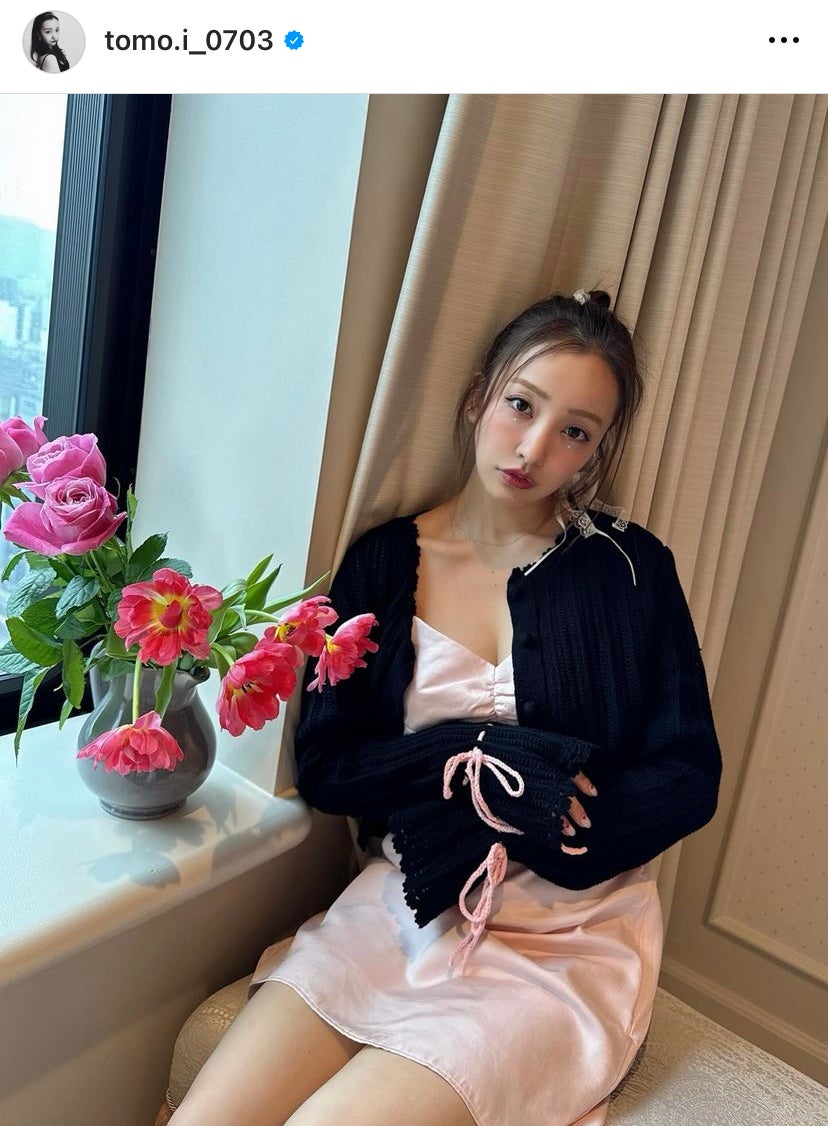 板野友美Instagramより