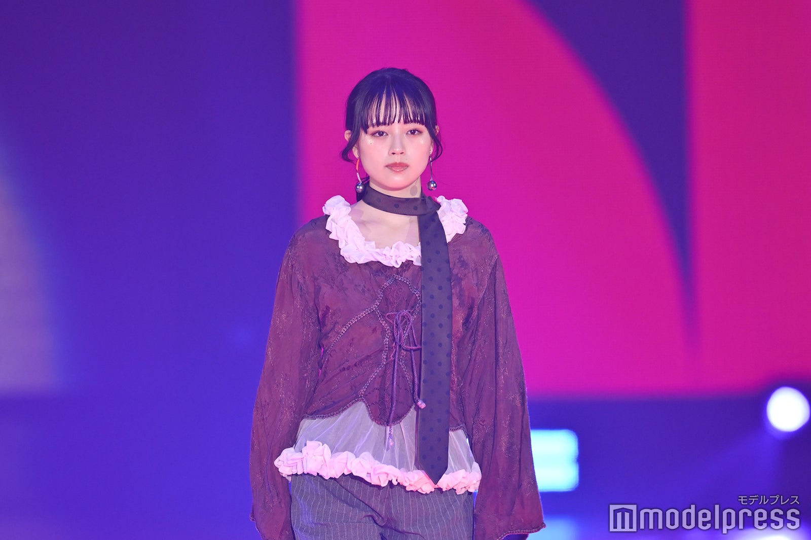 （C）モデルプレス