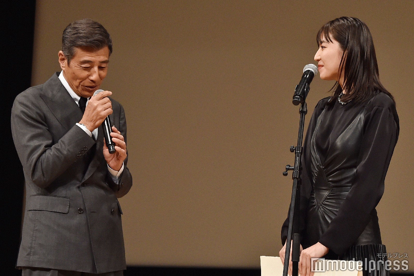 舘ひろし、長澤まさみ （C）モデルプレス