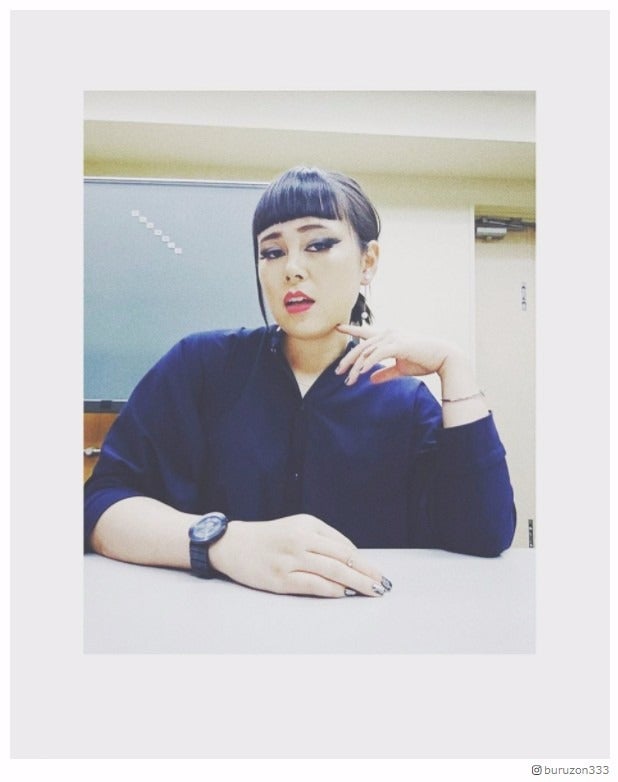 ブルゾンちえみの“美人化”が止まらない「痩せてどんどんキレイに」「いつも以上にセクシー」の声殺到