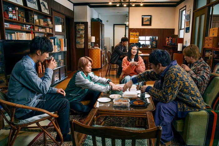 (C)2025「裏社員。-スパイやらせてもろてます‐」製作委員会