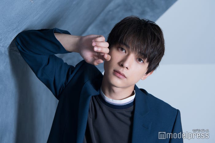 吉沢亮(C)モデルプレス