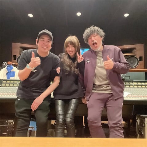 工藤静香、スキマスイッチと「めちゃロック！」な楽曲コラボ「歌入れがんばろっと」